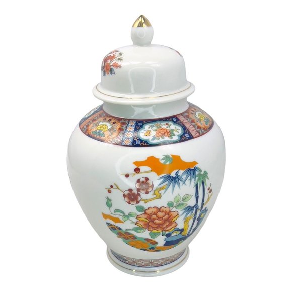 Imari Ware Other - Vintage Imari Ware Japanese Porcelain Ginger Jar Floral Design